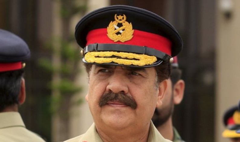 انڈیا دہشت گردی کے خلاف جنگ میں پاکستان کے کردار کو مسخ کرنا چاہتا ہے: جنرل راحیل شریف انڈیا دہشت گردی کے خلاف جنگ میں پاکستان کے کردار کو مسخ کرنا چاہتا ہے: جنرل راحیل شریف