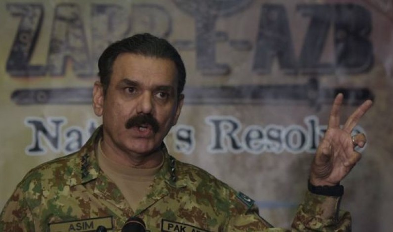 ایل او سی کشیدگی: ’پاکستانی اور انڈین افواج کے درمیان رابطے کے تمام ذرائع کھلے ہیں‘ ایل او سی کشیدگی: ’پاکستانی اور انڈین افواج کے درمیان رابطے کے تمام ذرائع کھلے ہیں‘