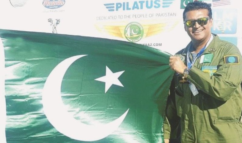 Fakhre Alam claims flying around the world solo Fakhre Alam claims flying around the world solo